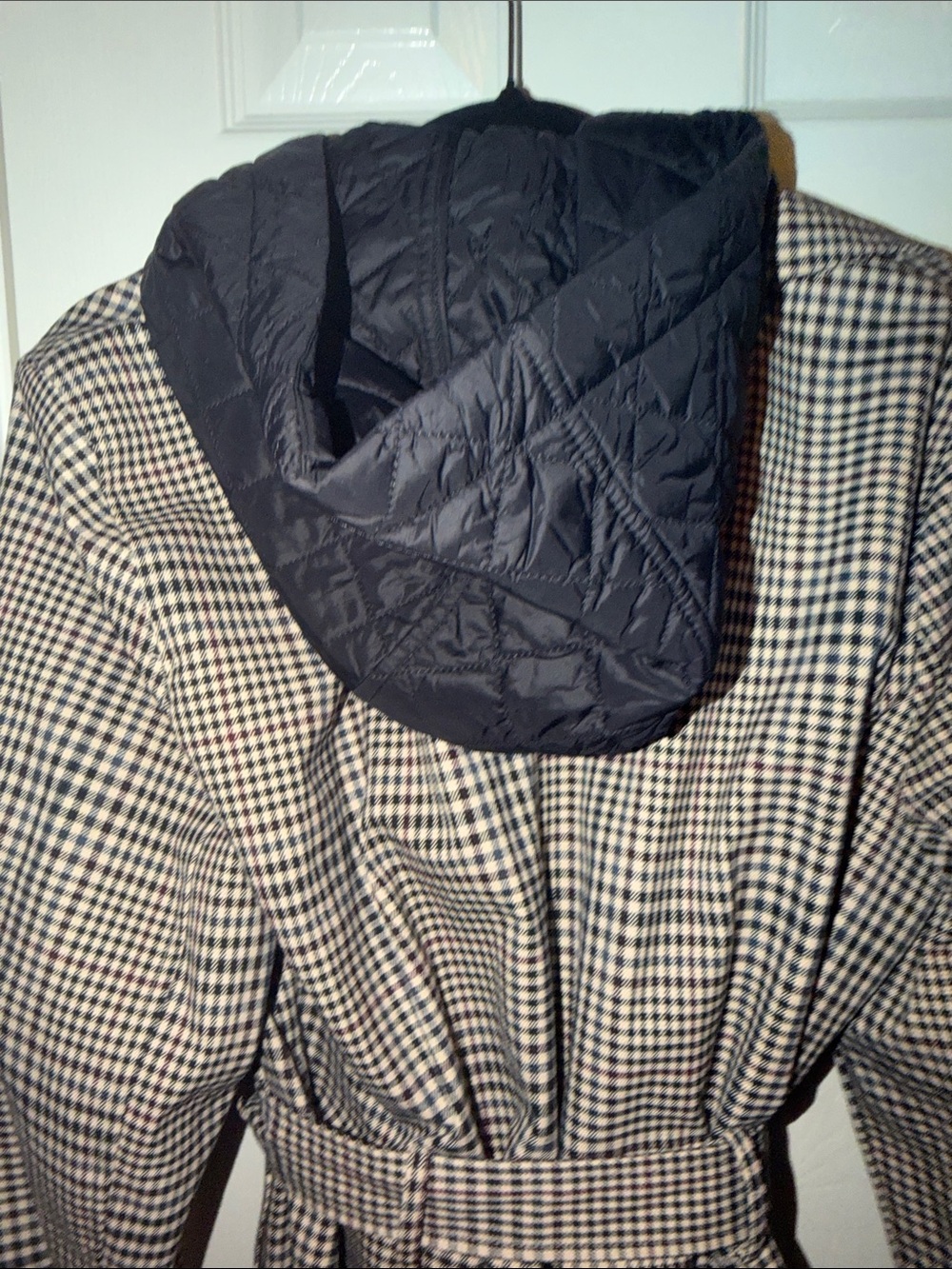 DKNY Black & White Houndstooth Double-Breasted Trench Coat with Detachable Hood - Picture 12 of 14